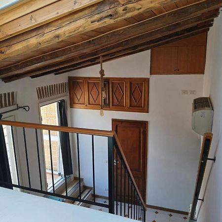 Attico Con Terrazza Santa Cecilia Apartment Rome Bagian luar foto