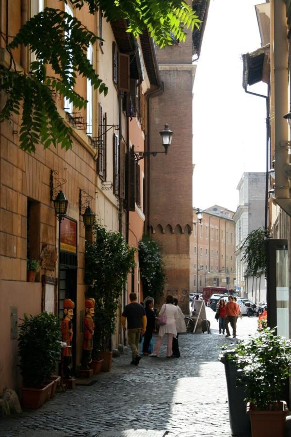 Attico Con Terrazza Santa Cecilia Apartment Rome Bagian luar foto